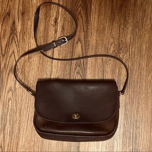 Vintage Leather Coach Crossbody Purse 9790